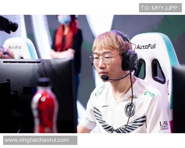 赛后复盘FPX与RNG精彩配合解析及战术思考
